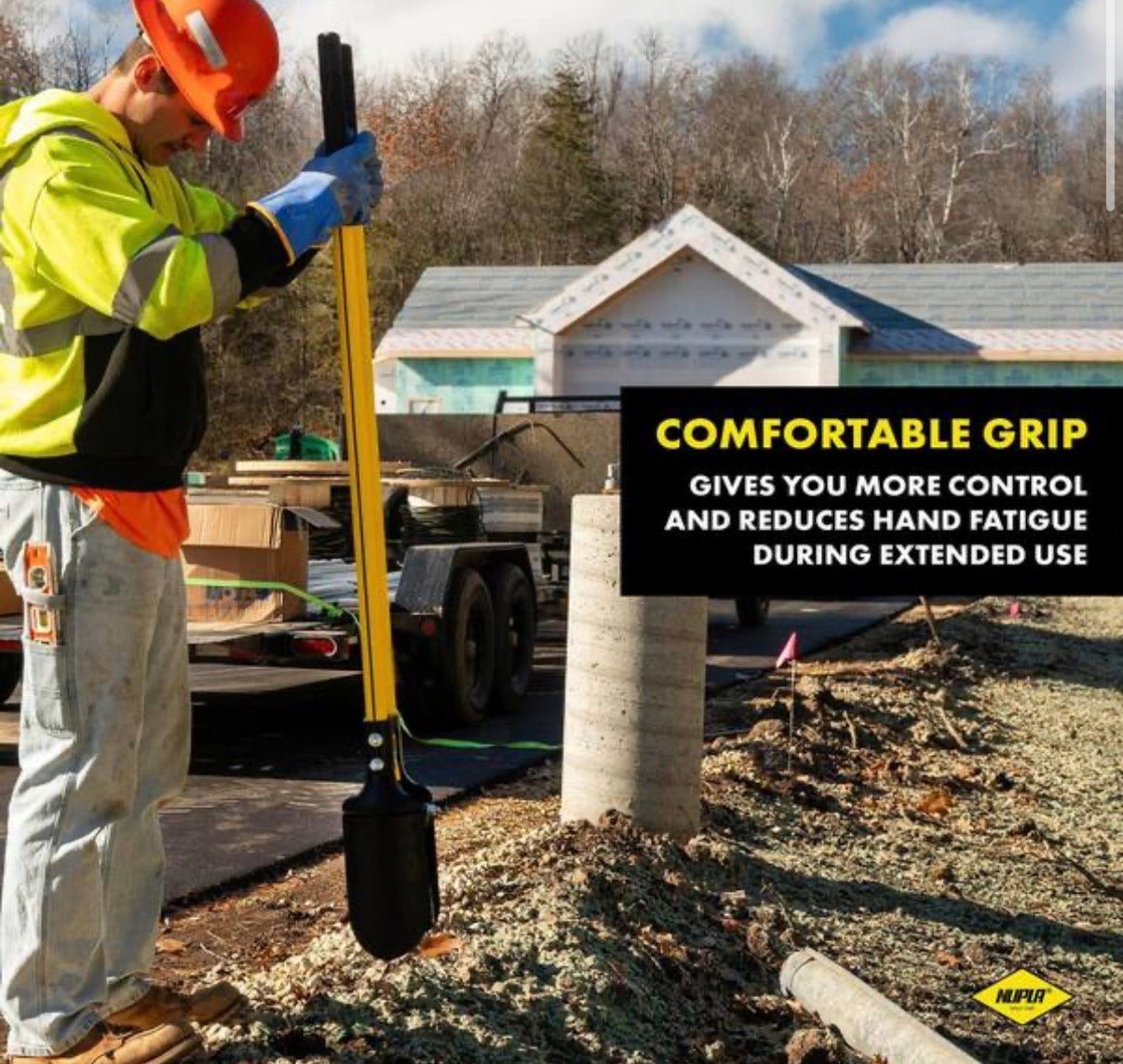 48 in. Classic Fiberglass Post Hole Digger
