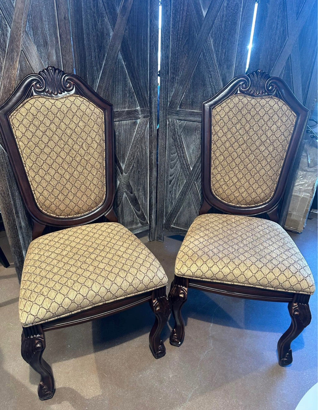Chateau De Ville Side Chair (Set-2) minor damage ￼