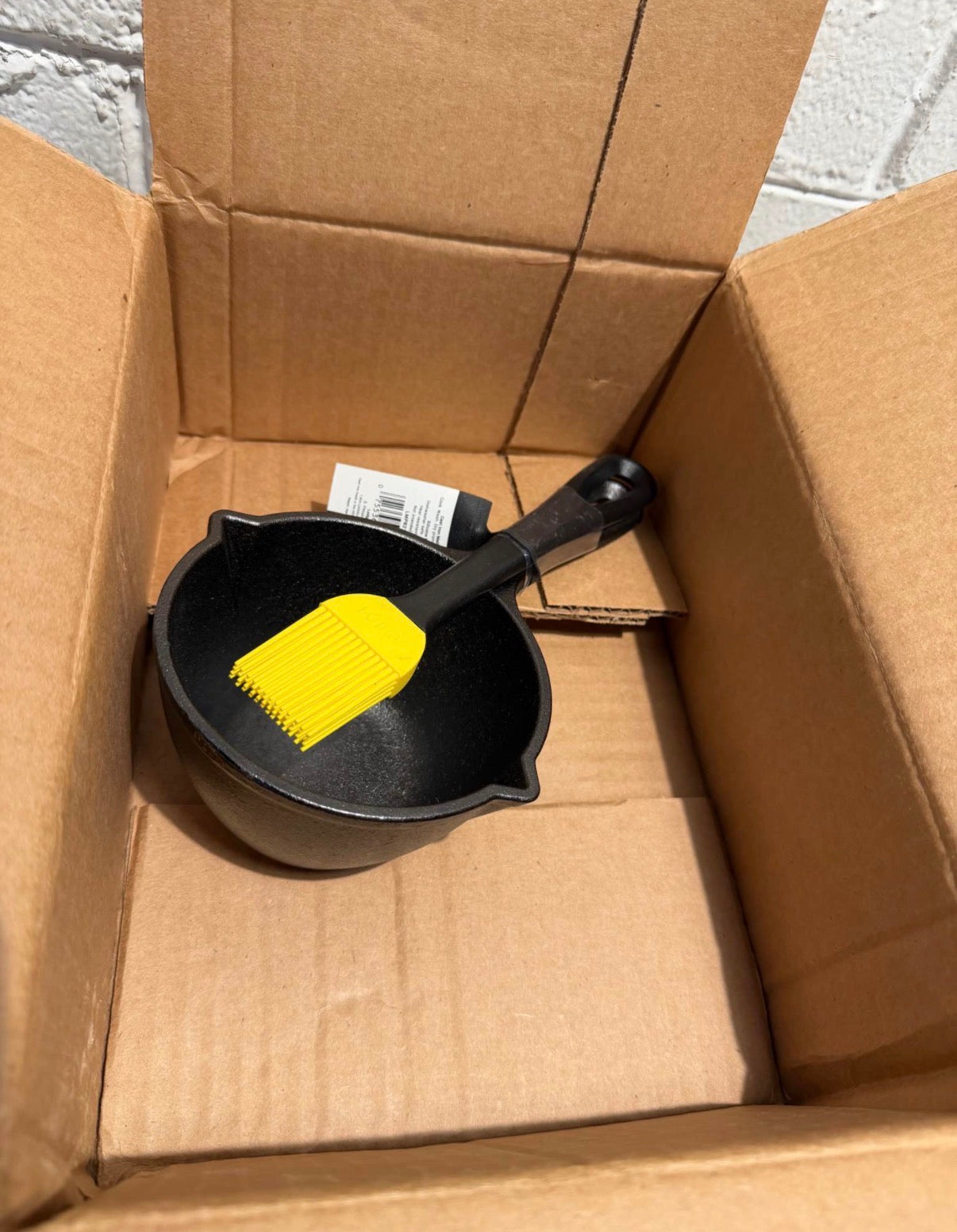 0.5 qt. Cast Iron Melting Pot in Black with Silicone Brush