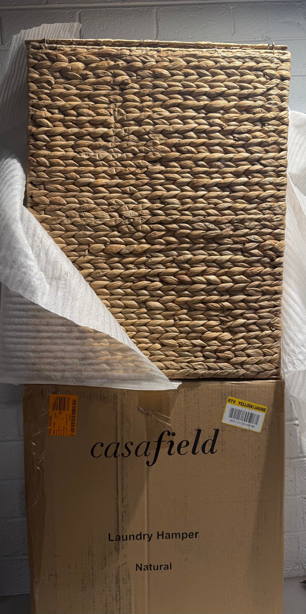 Woven Water Hyacinth Laundry Hamper with Lid