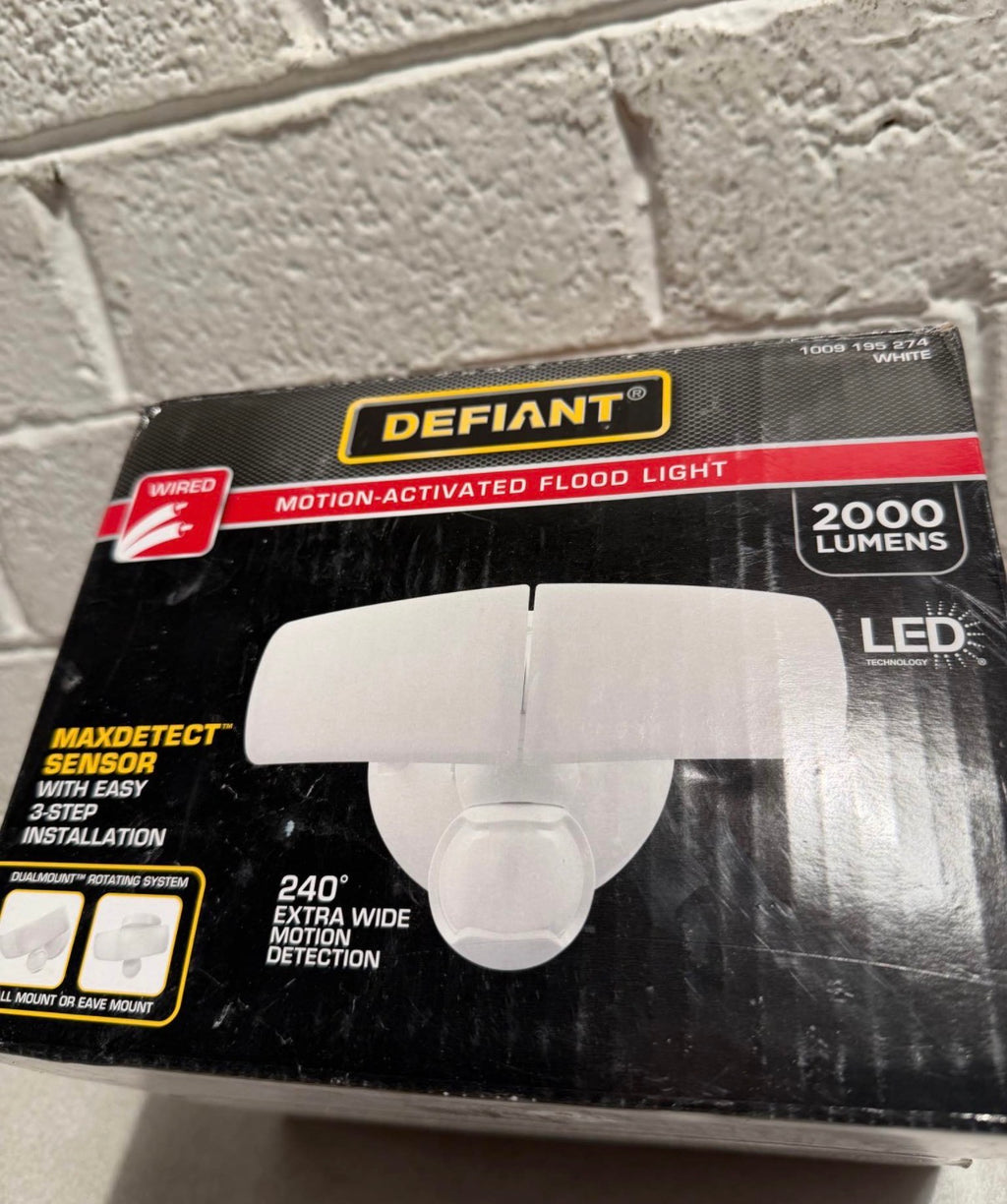 2000 Lumens MaxDetect 240° White Motion Sensor Flood Light
