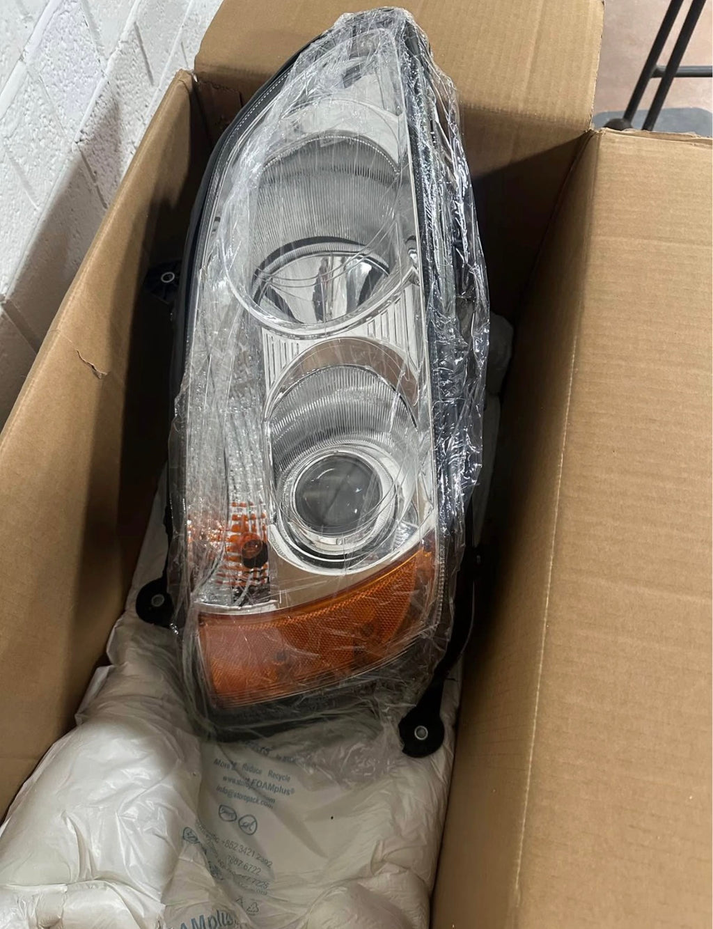 Kenworth Replacement Headlamp (passenger ￼ Side)