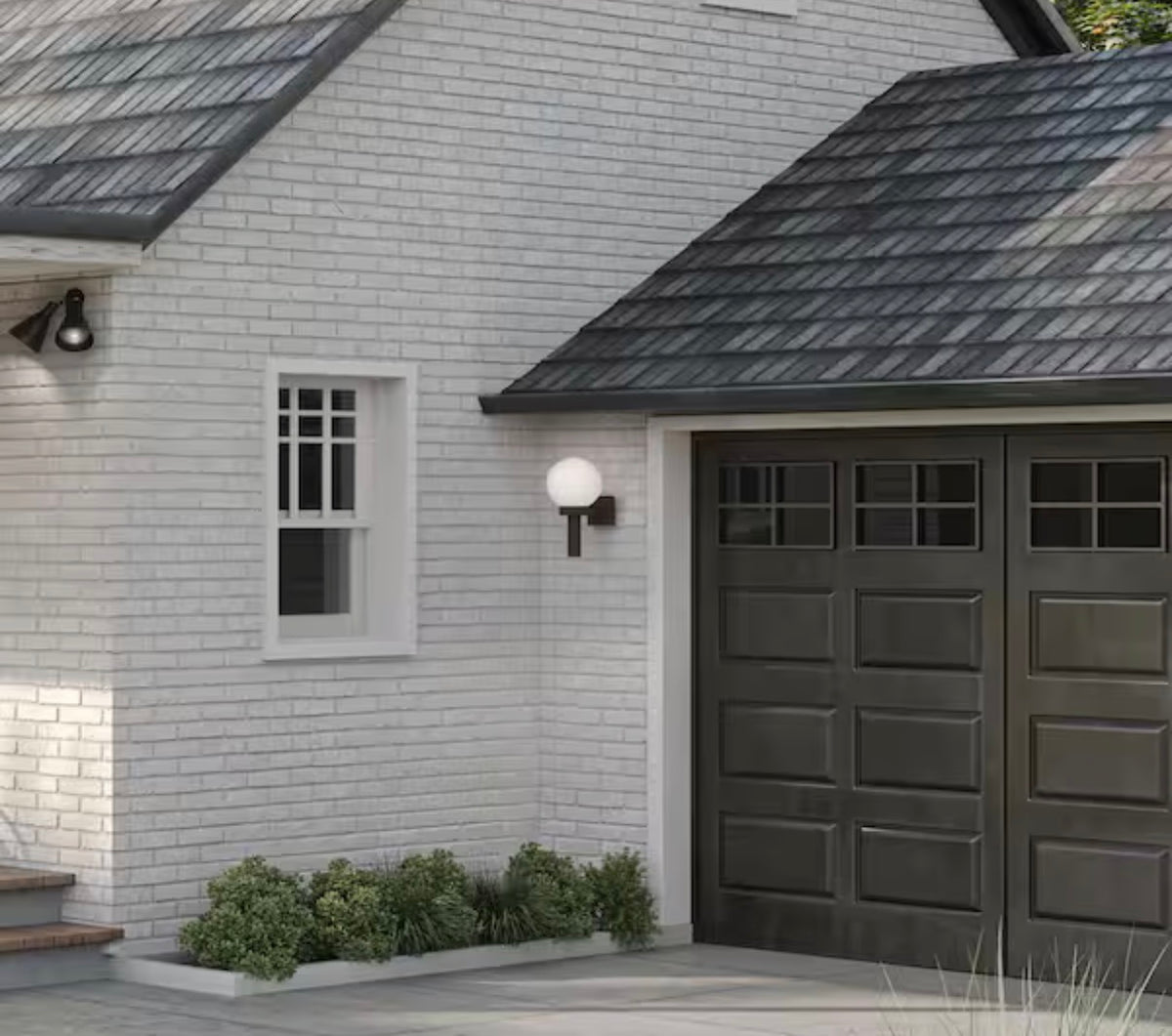 Shatter-Resistant Acrylic Shade Modern Outdoor Wall Lantern Light