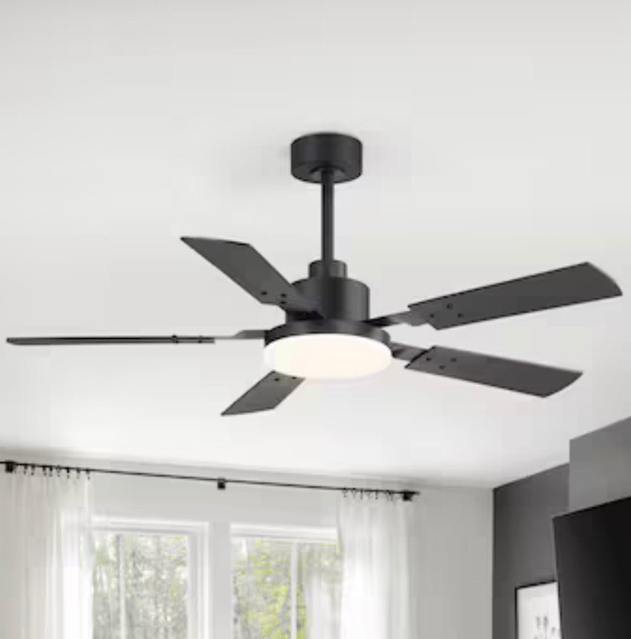 Modern Minimalist 48-in Ceiling Fan With Light