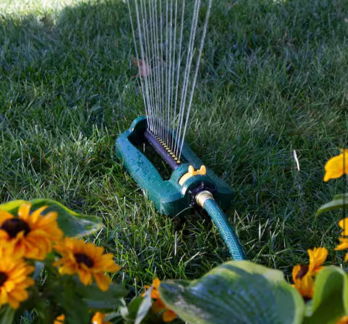 2800 sq. ft. Oscillating Sprinkler