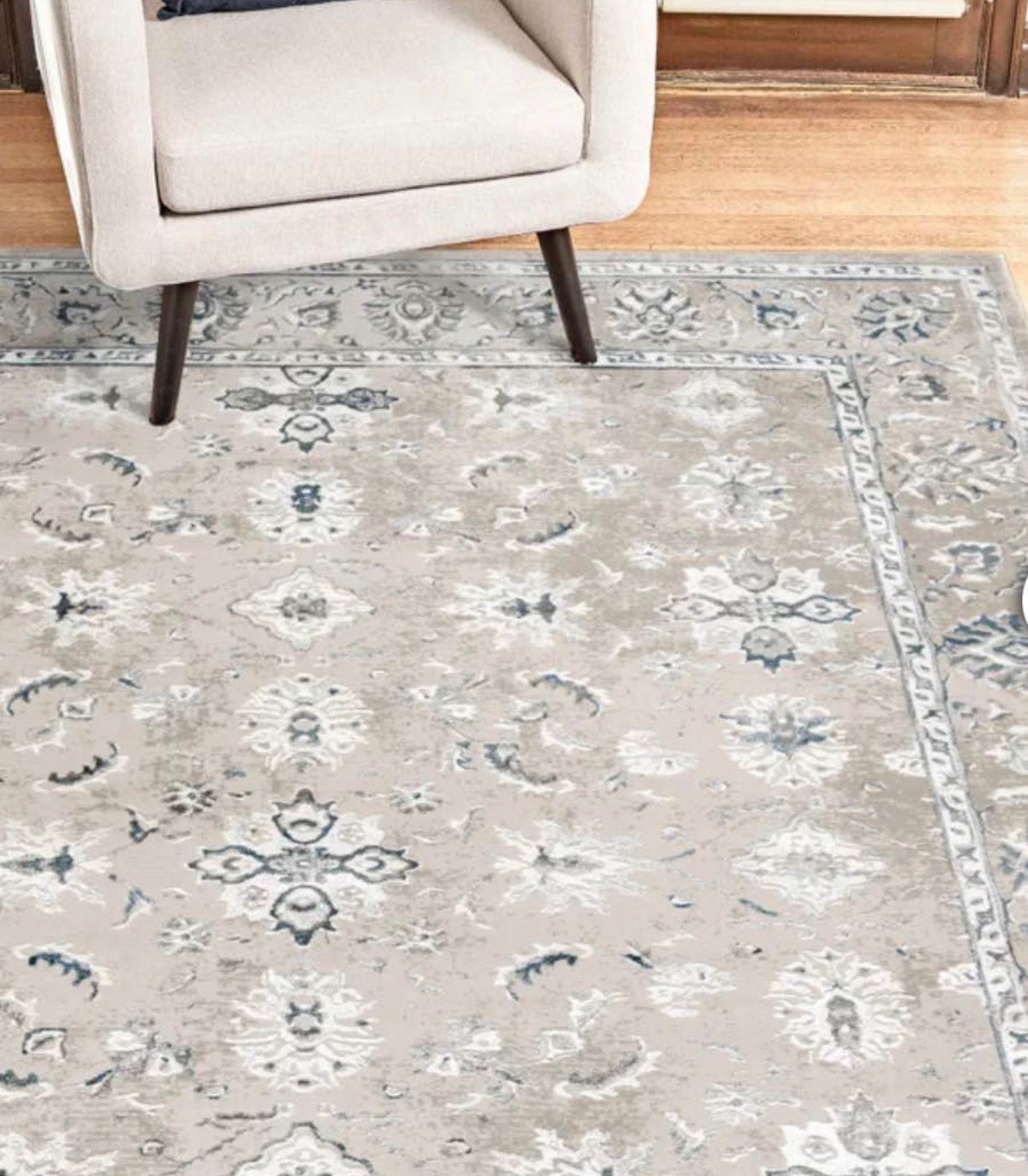 Hampton Court Area Rug  8x10 Ladree Gray