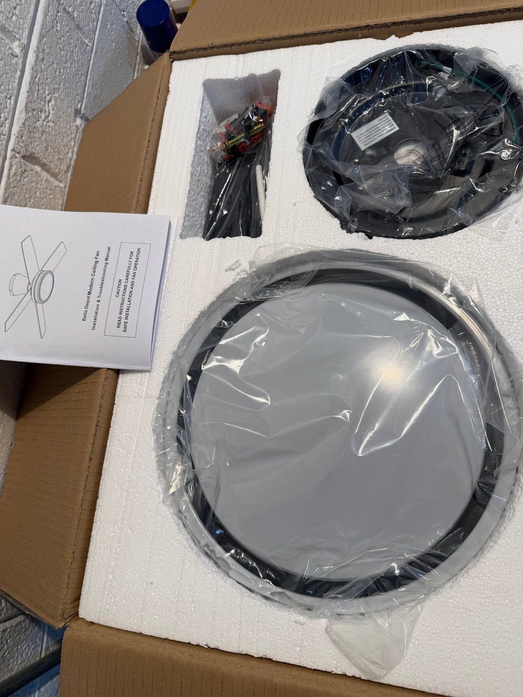 44 in. Flush Mount Modern Ceiling Fan (light shade cover has cracks )