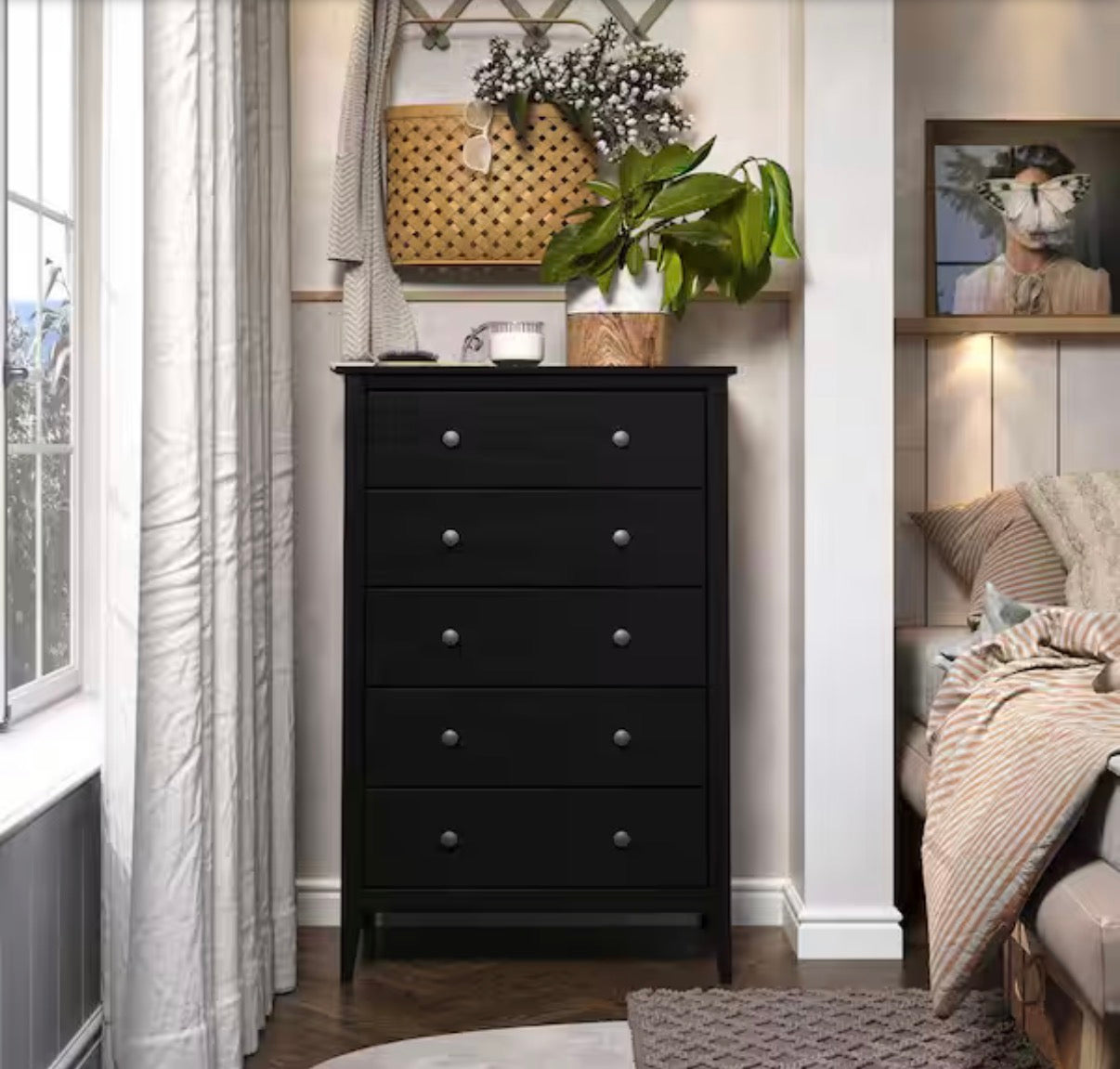 Solid Wood 5-Drawer Dresser 29.92 in. W in Black