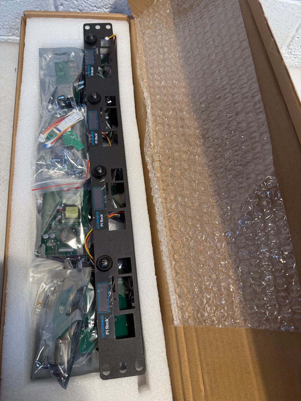 UCTRONICS Ultimate Rack with PoE Functionality for Raspberry Pi 4
