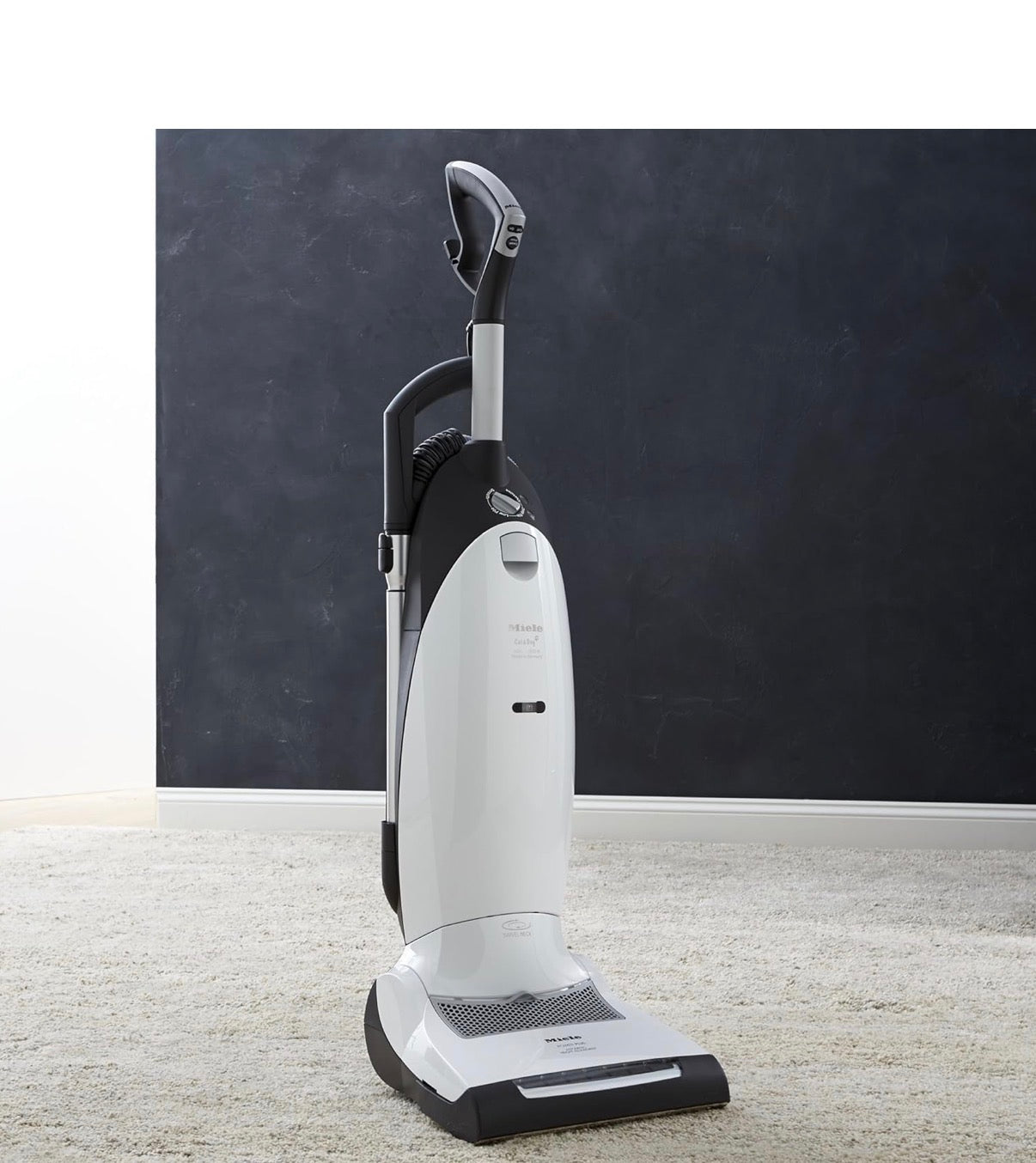 Miele Dynamic U1 Cat and Dog Upright Vacuum
