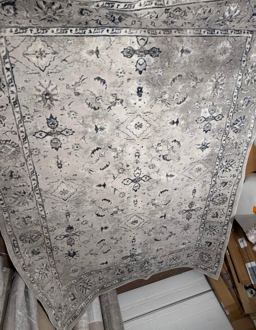 Hampton Court Area Rug  8x10 Ladree Gray