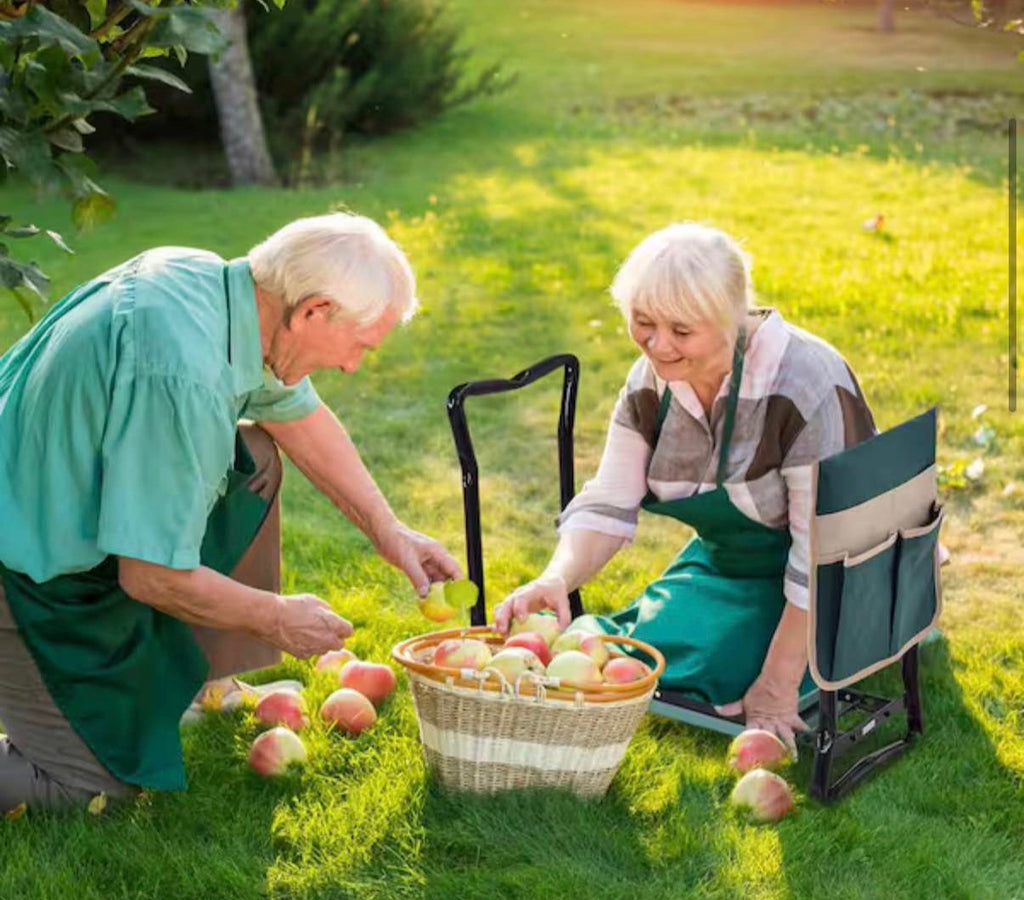 Garden Kneeler and Seat with Large Side Tool Pouch