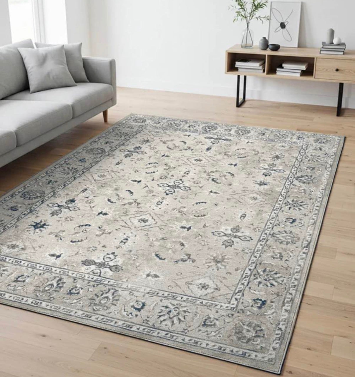 Hampton Court Area Rug  8x10 Ladree Gray