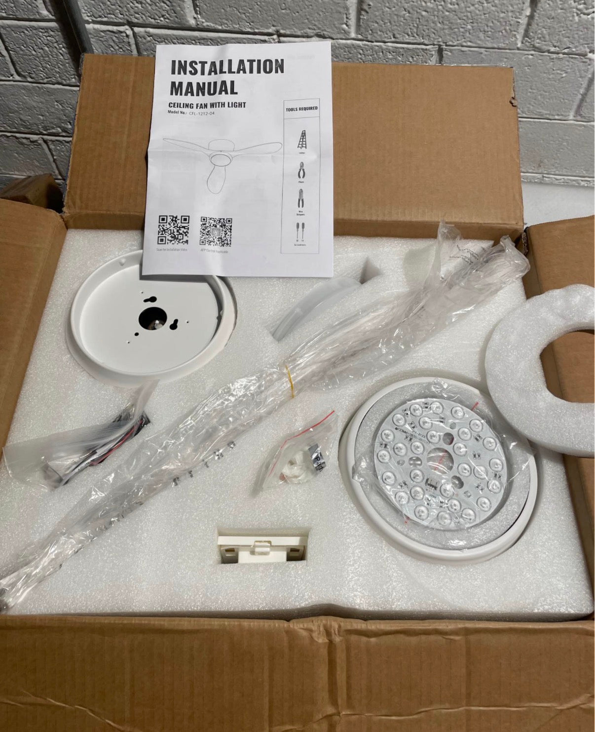 52” Smart Flush mount Ceiling Fan with Light and Remote Control