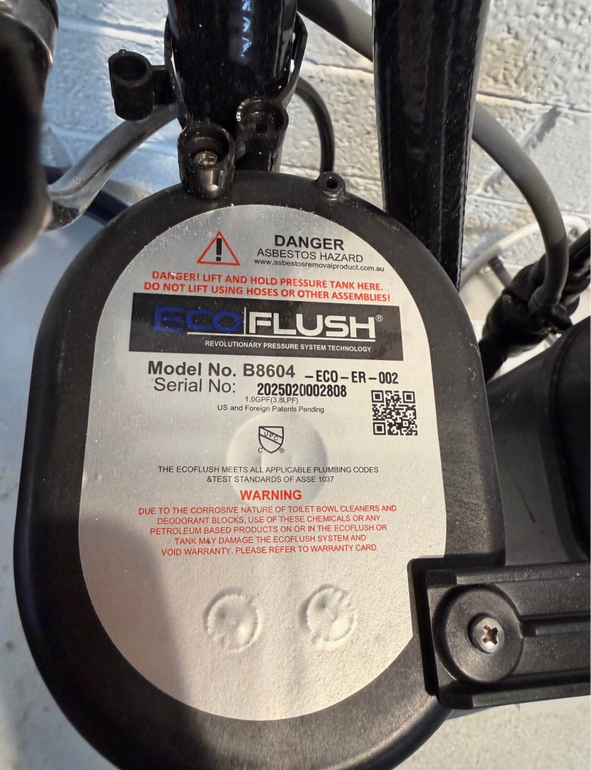 HOROW Model # HR-T30 Air Pressure-assisted Flush System