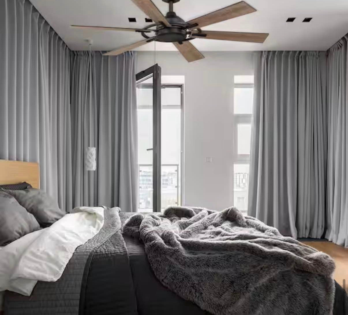 Makenna 52 in. Indoor/Covered Outdoor Ceiling Fan in Matte Black