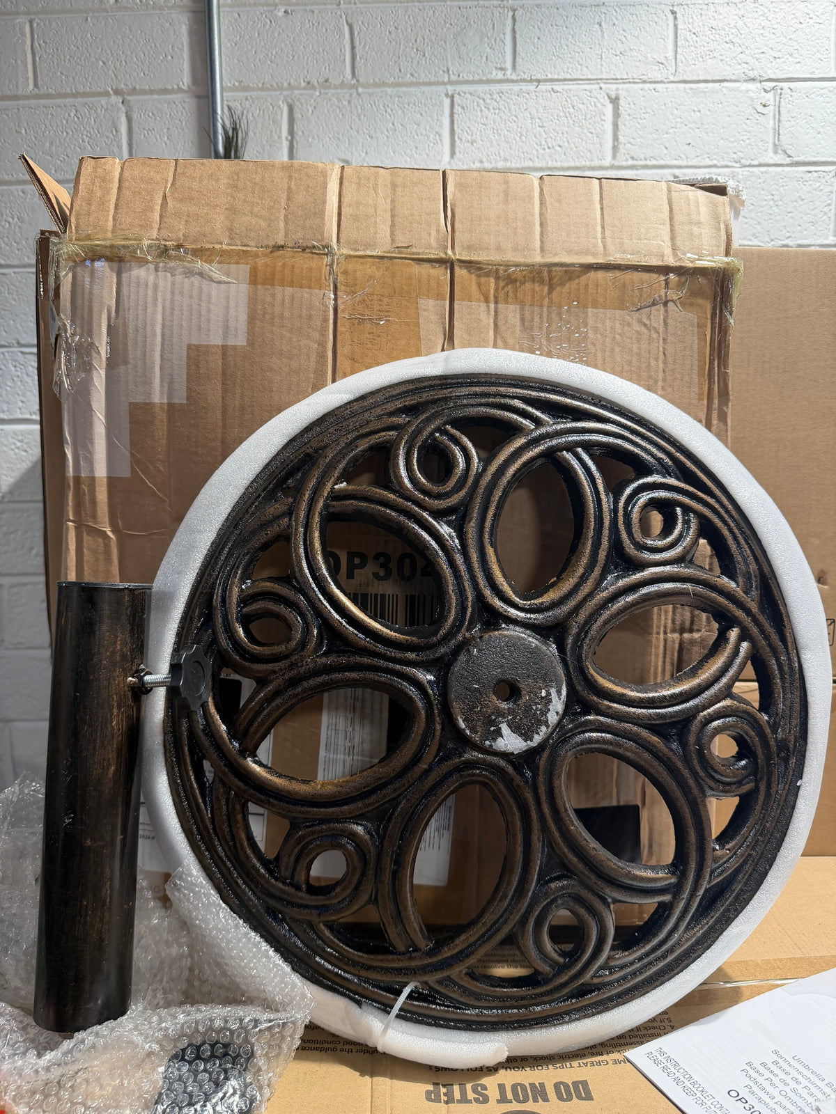 Cast Iron Round Patio Umbrella Base