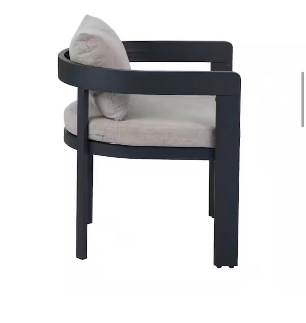 Set of 2 Calistae Modern Outdoor Dining Chairs