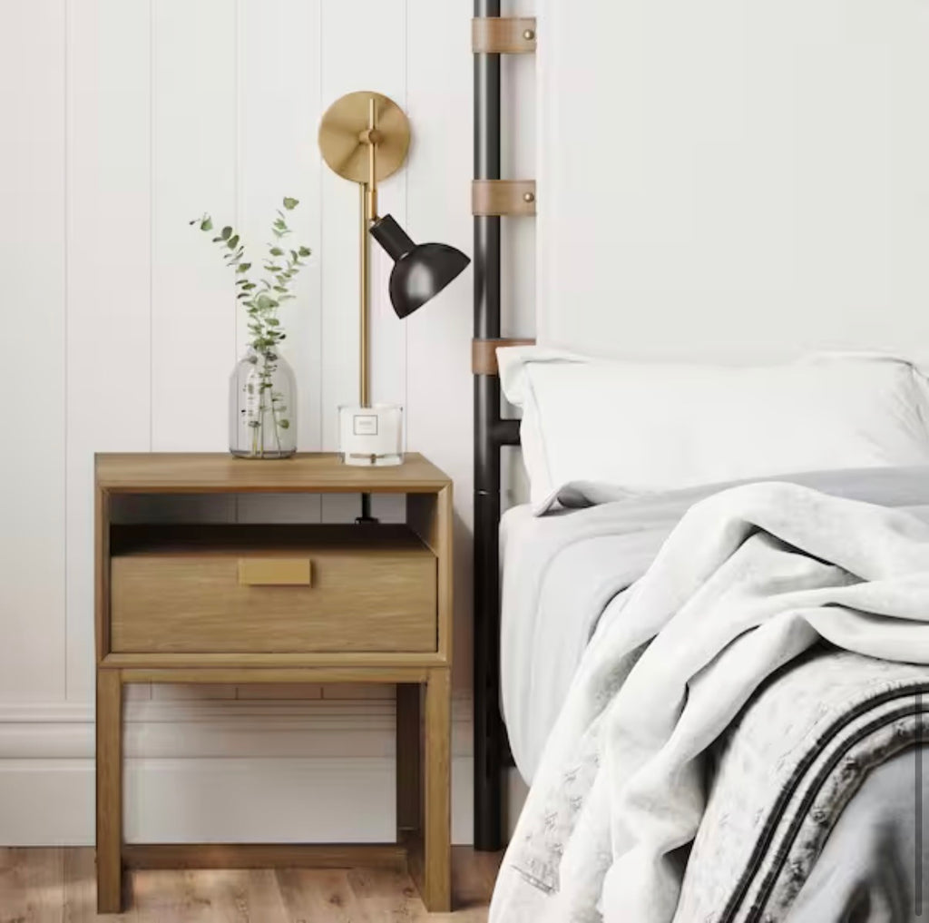 Plugin Wall Sconce Light Fixture