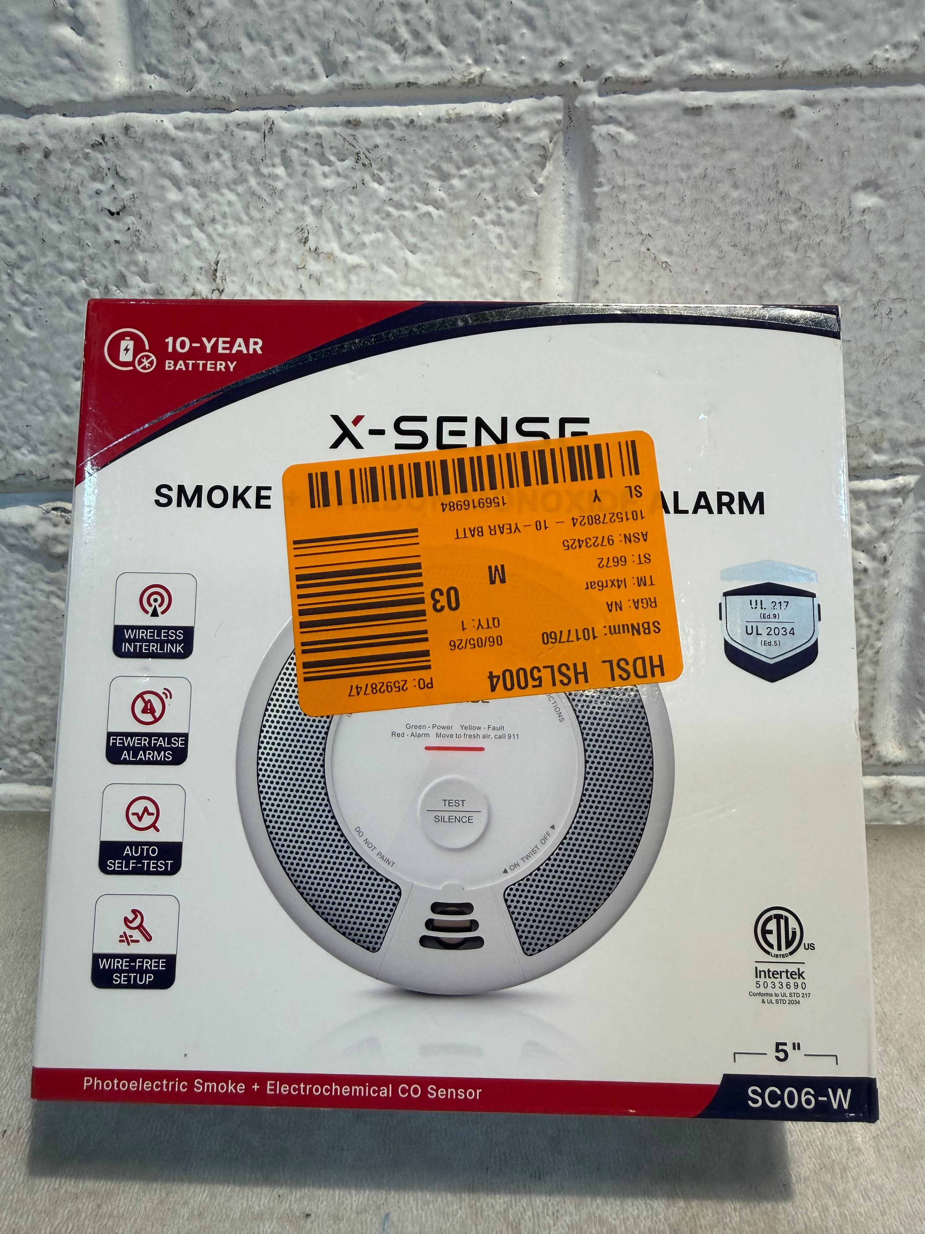 10-Year Battery Wireless Interconnected Smoke and CO Detector