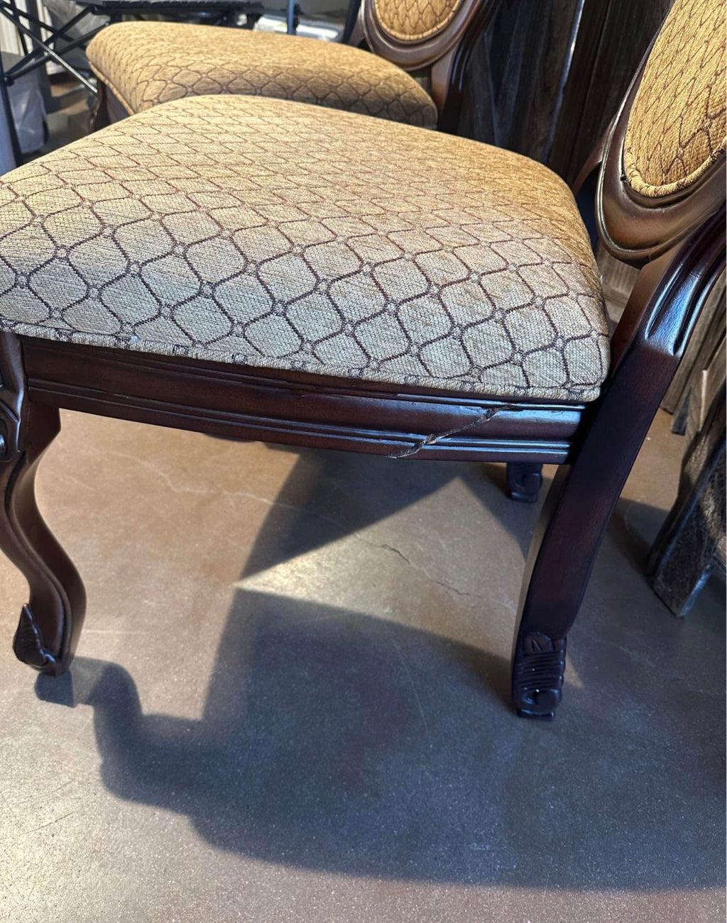 Chateau De Ville Side Chair (Set-2) minor damage ￼