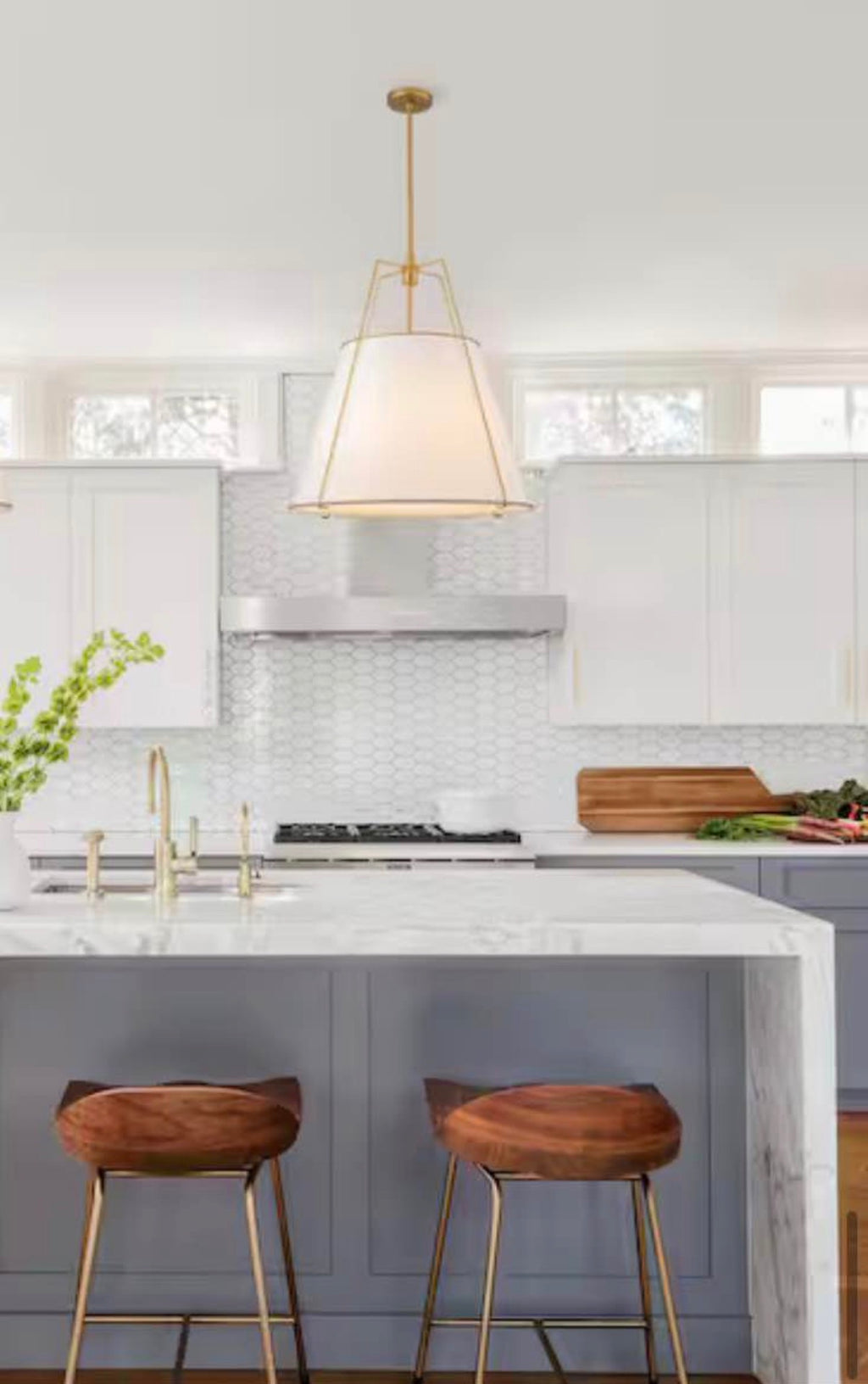 Haven Modern Farmhouse 4-Light Brass Frame Pendant Light