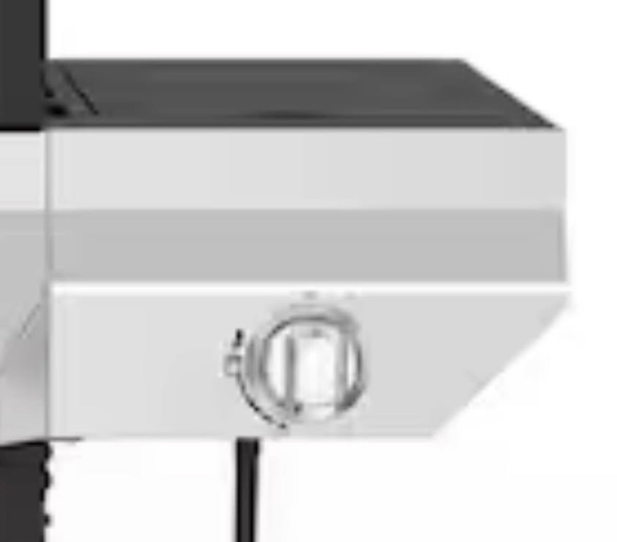 4-Burner Gas Grill with Side Burner (missing side burner decorative face)