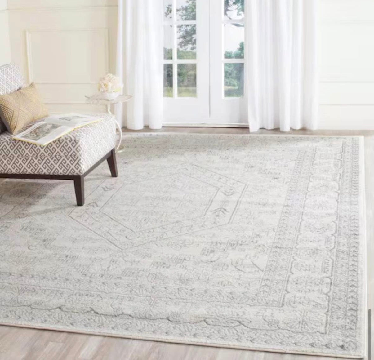 9' x 12' Area Rug Oriental Medallion Design