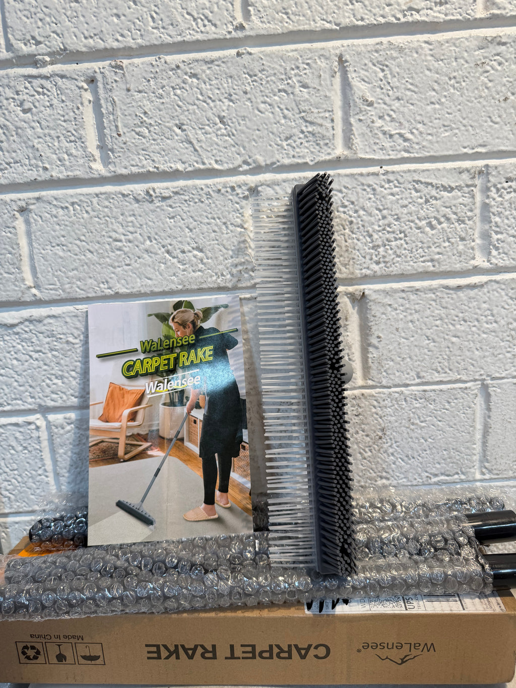 2-in-1 Nylon Carpet Brush & Pet Hair Rake