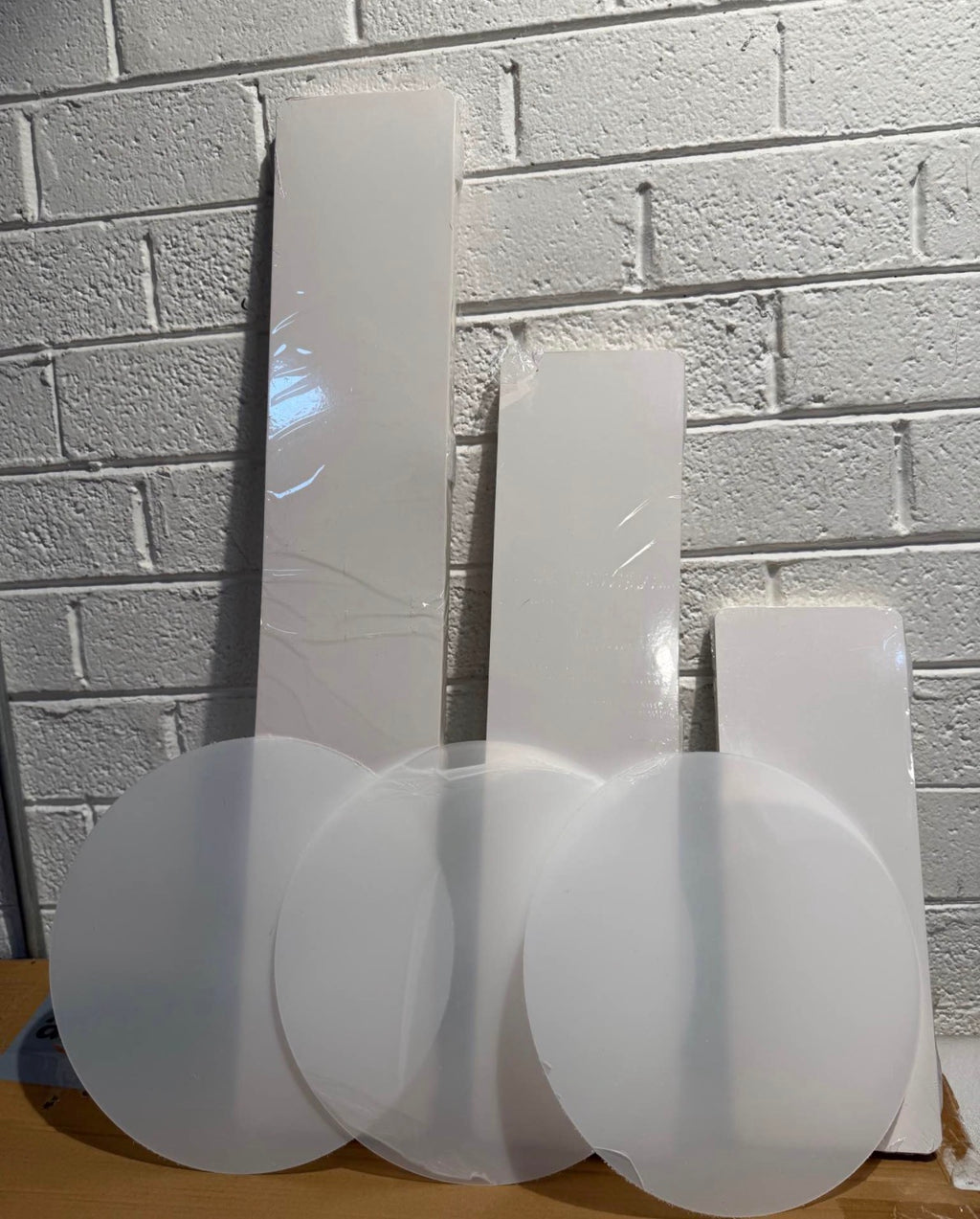 Set of 3 cardboard Cake  And flower stands