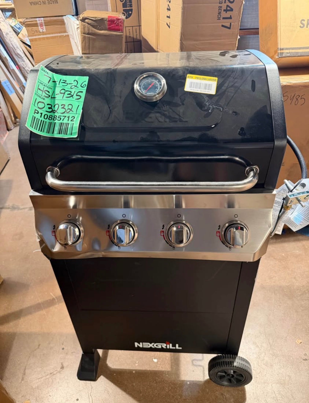 4-Burner Gas Grill with Side Burner (missing side burner decorative face)