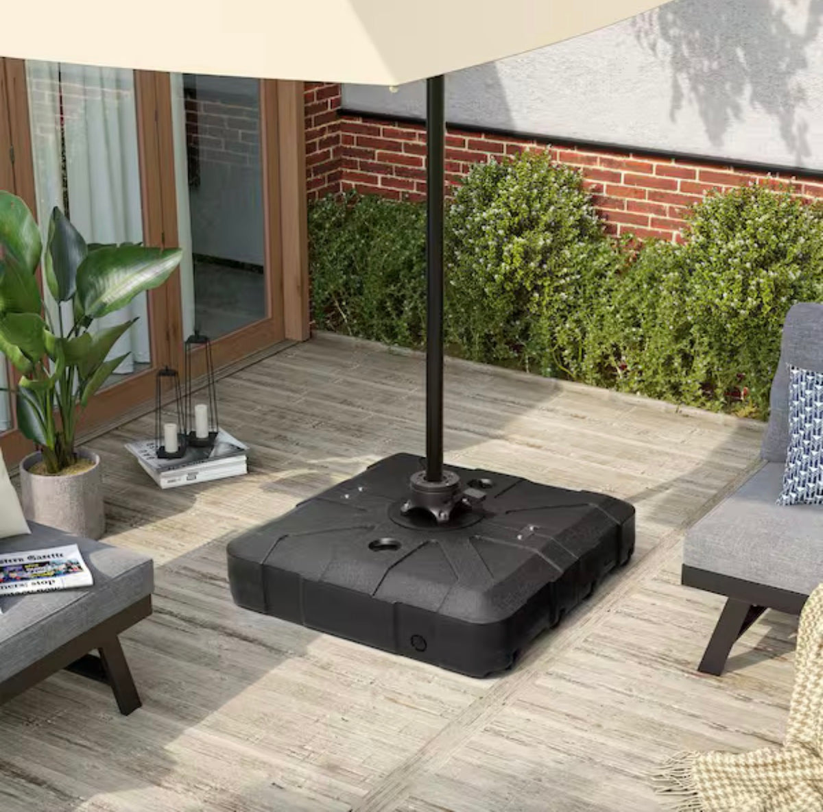 350 lbs. Cantilever Patio Umbrella Base with Wheels in Black