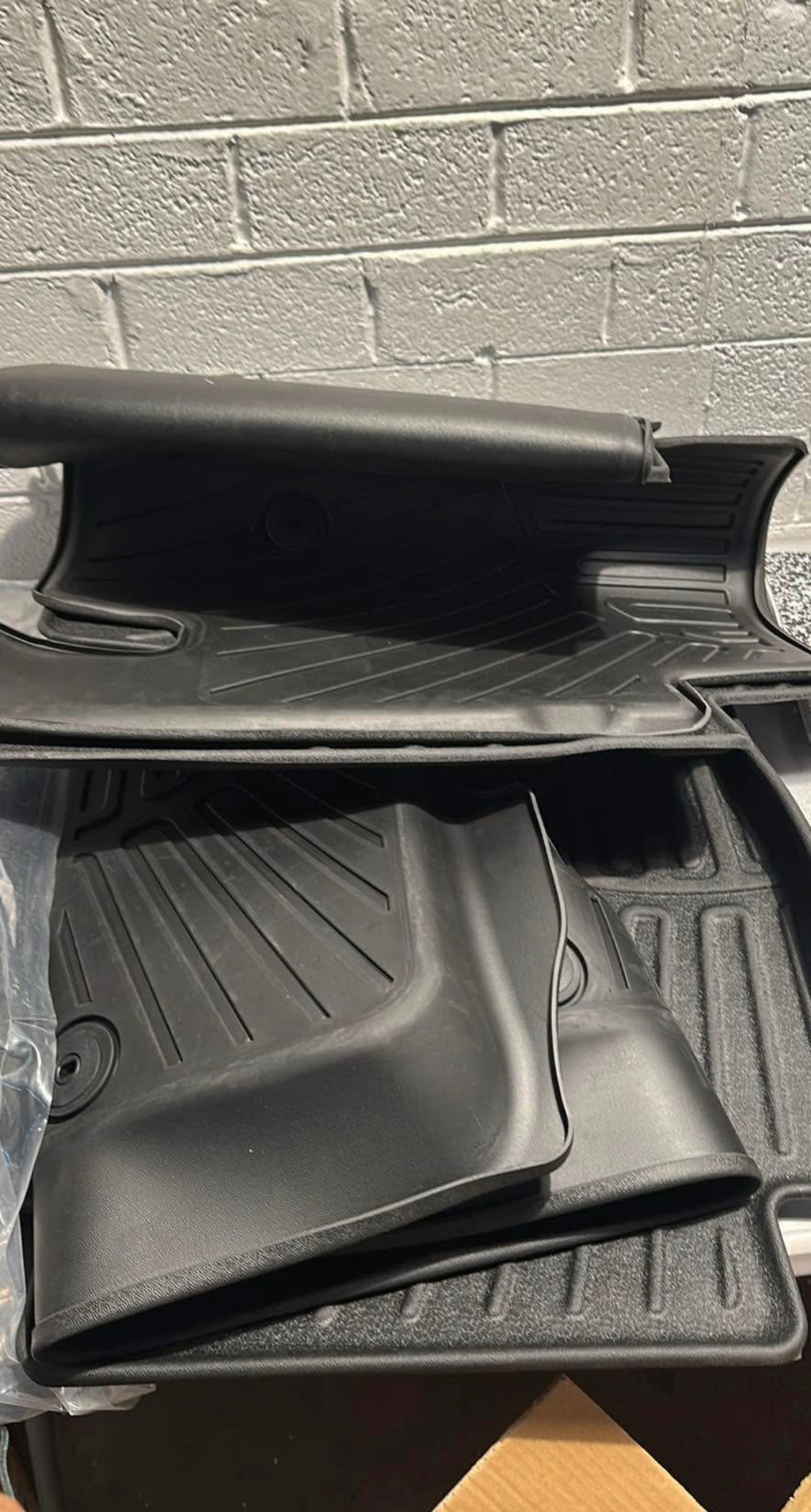 Floor Mats  for 24-25 Kia EV9