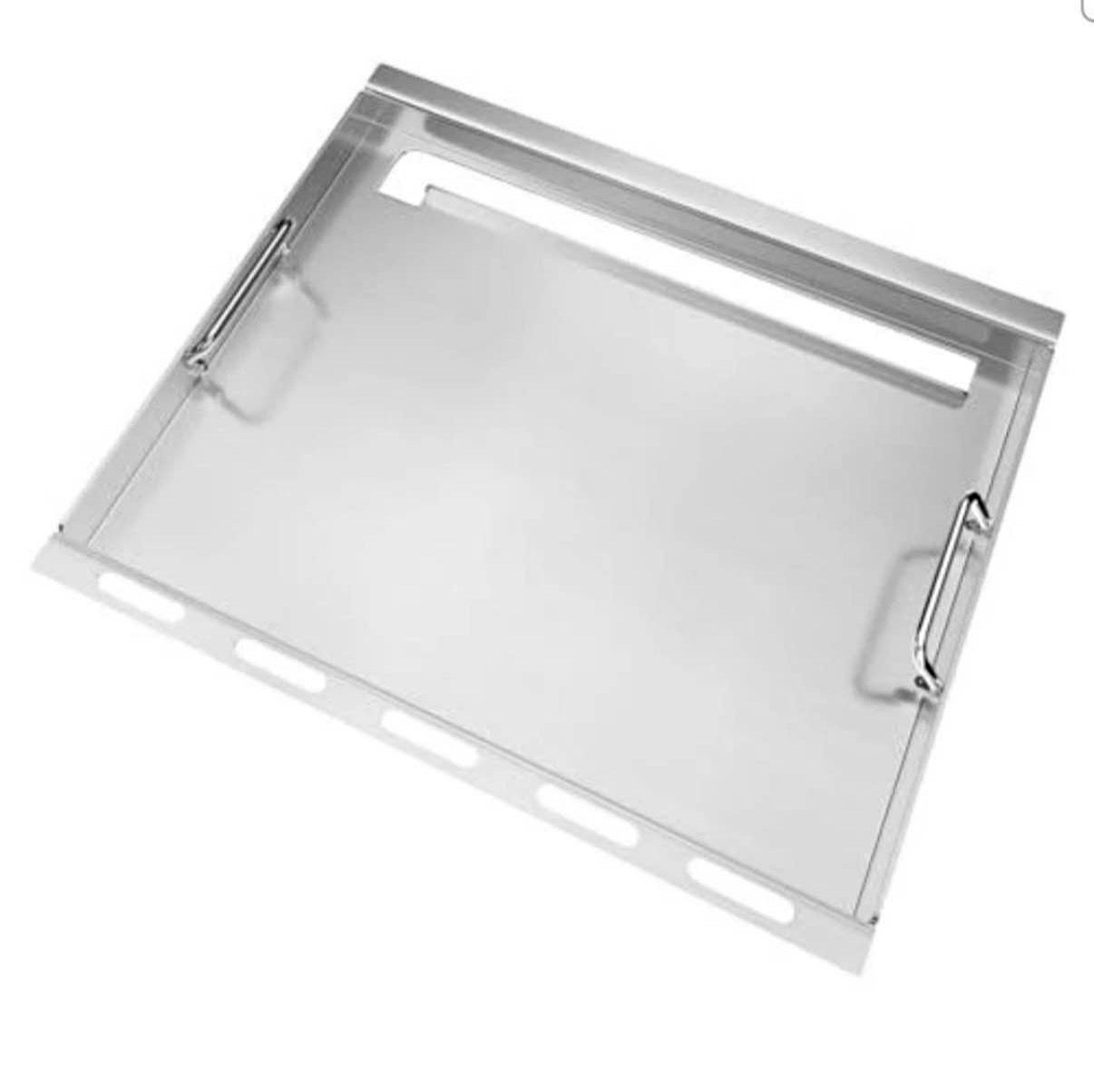 6787 Full Size Griddle Spirit 300 Series GS4 Gas Grills