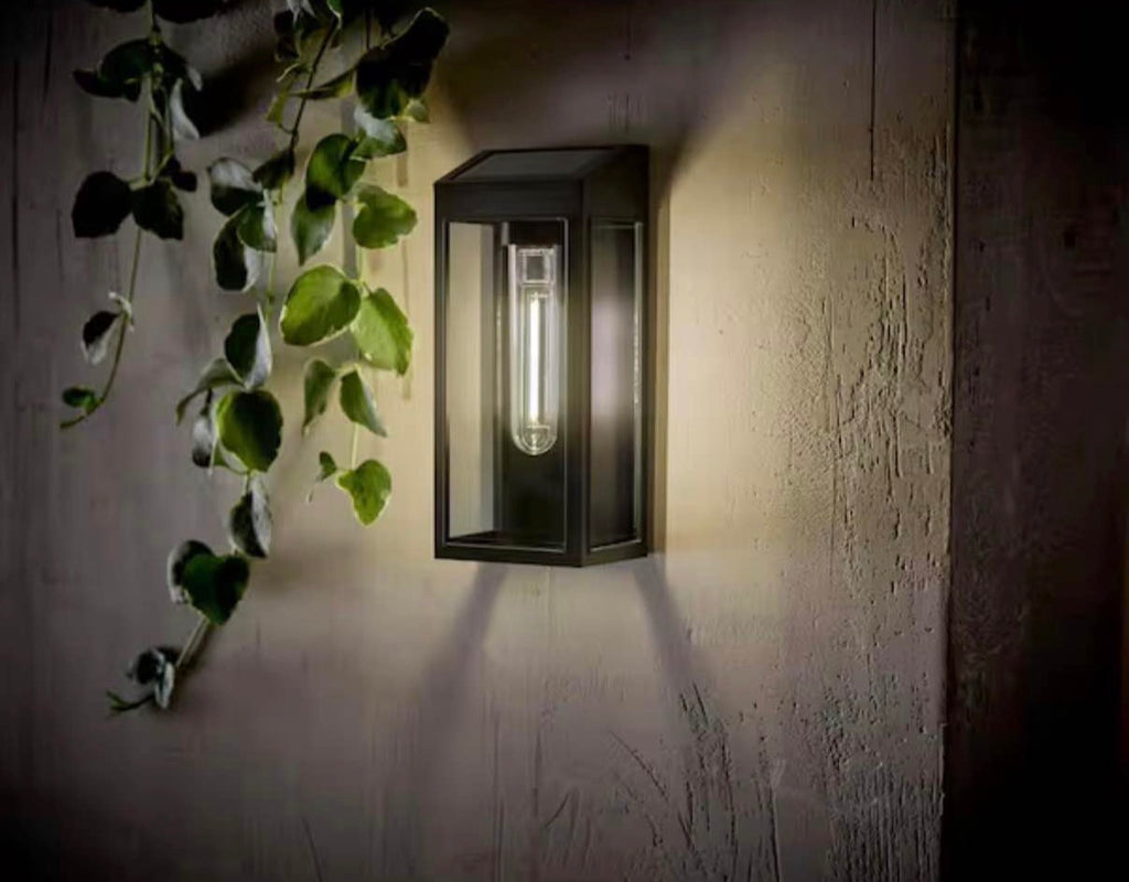 Outdoor Solar Wall Light