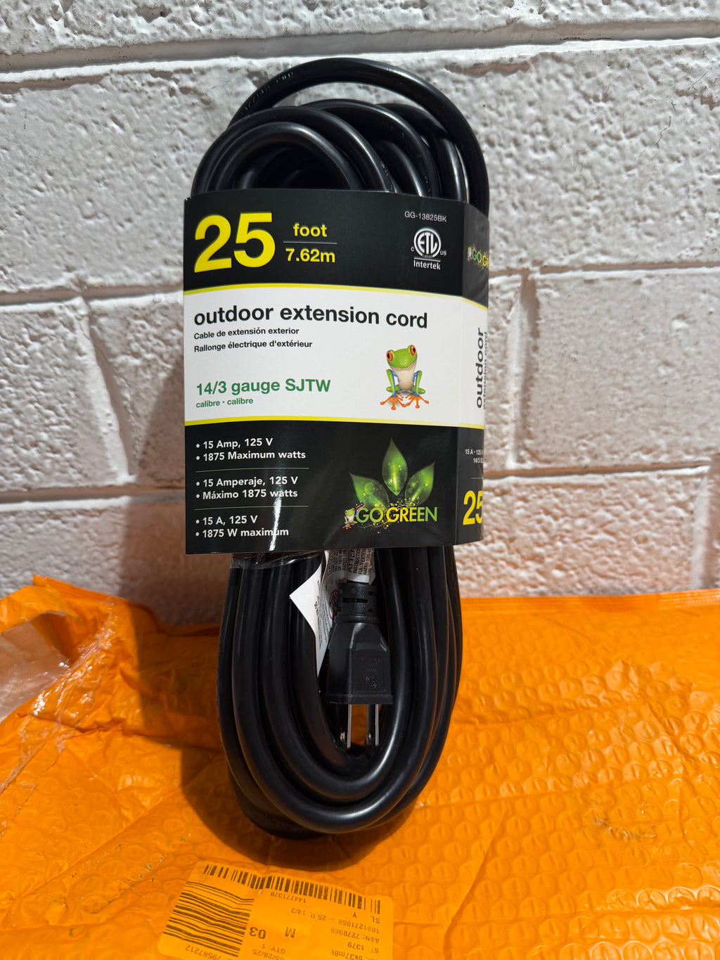 25 ft. 14/3 SJTW Outdoor Extension Cord, Black