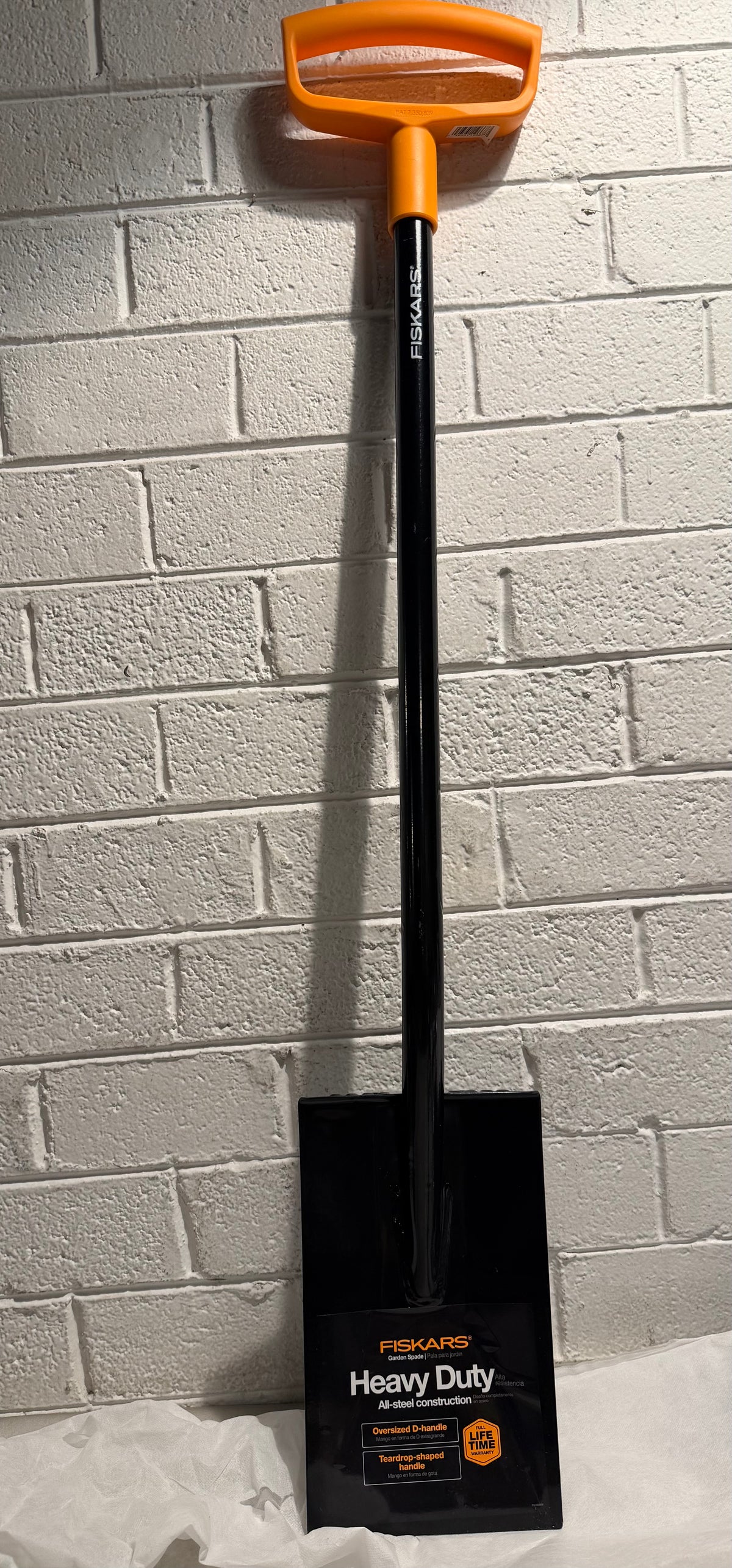 Steel D-handle Garden Spade